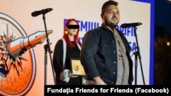 Răzvan Baltăretu este acuzat de viol de o fostă colegă de breaslă. Bărbatul neagă. 