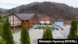 Kompleksi në Banjskë që AKP-ja e mori nën menaxhim 
