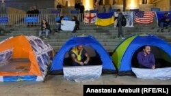 საქართველოს პარლამენტის წინ მიმდინარე აქცია. 5 ოქტომბერი, 2023 წ.
