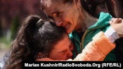 Continuous Shelling And Fear Of Repeated Occupation: The Evacuation Of Ukraine's Vovchansk 