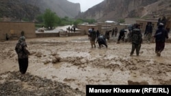 بارنده گی های شدید و سیلاب ها در غور خسارات فراوانی به مردم وارد کرده است 