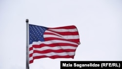 «Конгресу доведеться вирішити, чи збираються вони підтримувати Україну та надавати фінансування, необхідне для протистояння російському вторгненню, оскільки ми вступаємо у важку зиму, або ж вони не планують це робити», – заявили в Держдепі