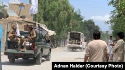 پاکستاني پوځيان په کورمه کې د ګزمې په حال کې - انځور له ارشیفه