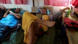 Reclined Endurance: Montenegrins Compete For Laziest Citizen