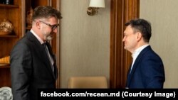 Ambasadorul României la Chișinău, Cristian-Leon Țurcanu, primit în vizită de prim-ministrul R. Moldova, Dorin Recean, 20 februarie 2023
