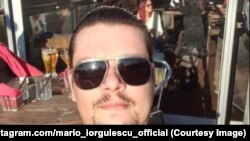 Fotografie publicată de Mario Iorgulescu (fiul lui Gino Iorgulescu, președintele Ligii Profesioniste de Fotbal) pe contul său de Instagram în martie 2023.