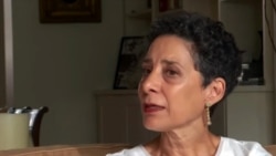 یک راویت: گفت‌وگو با لادن برومند