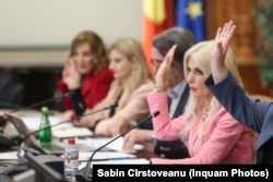 Laura Vicol și-a dat demisia din funcția de președinte al comisiei juridice din Camera Deputaților la scurt timp după investigația Recorder.
