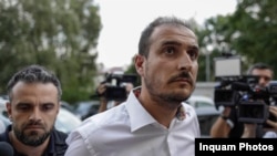 Cosmin Stângă, unul dintre acționarii Flagas, la momentul când era dus la audieri