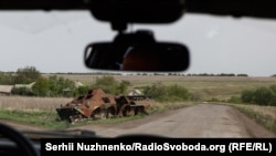 Знищена російська бронетехніка, Донецька область, Україна, квітень 2024 року