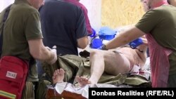 Типи поранень, із якими стикаються військові медики, дуже обширні: опіки, хімічні опіки, термічні опіки, вогнепальні, осколкові, травматичні ампутації, пошкодження внутрішніх органів, головного мозку