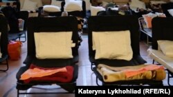 Так виглядали тимчасові притулки для біженців з України у Польщі на початку великої війни