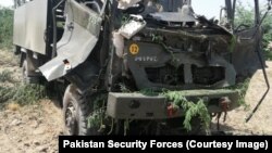 برید په داسې وخت کې د امنیتي سرتيرو پر قافله شوی چې هغوی له ډېره اسماعيل خان څخه د جنوبي وزيرستان اسمان منزه سيمې پر لور روانه وو.