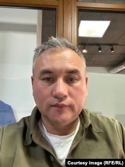 Азамат Акелеев.