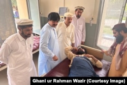 په ځانمرګي برید کې ۱۰ ولسي کسان ژوبل شوي