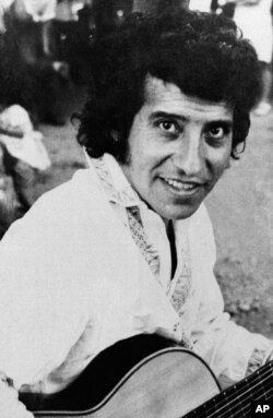 ویکتور خارا