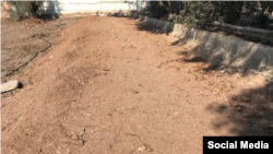 محل «بیش از ۳۰ قبر» شهروندان بهائی در گورستان خاوران پس از تخریب