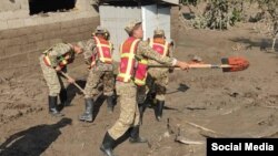 Селди тазалоо учуру. Иллюстрациялык сүрөт.