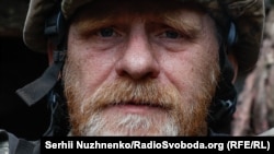 «Очі, що мріють виспатись» – як піхота захищає спокійні ночі і дні українців