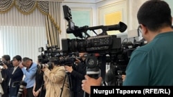 Журналисты прибыли для освещения официального мероприятия. Астана, 20 мая 2023 года. Фото из архива