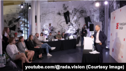 Пасяджэньне Каардынацыйнай рады. Архіўнае фота 