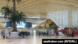 Aşgabat, halkara howa menzili