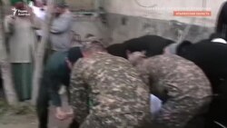 «Избивали каждый день». История 19-летнего Досымжана, погибшего в армии