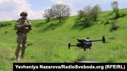 Тренування бійців окремої служби БПЛА УДА, Запорізький напрямок, травень 2023 року 