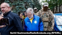 Ігор Коломойський біля Шевченківського райсуду Києва, 2 вересня 2023 року