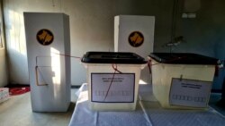 Një qendër votimi në Zveçan. 