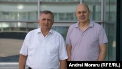 Ghenadie Donos, liderul Federației Sindicale a Educației și Științei cu realizatorul podcastului „În esență”, Eugen Urușciuc