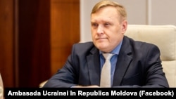 Посол Украины в Кишиневе, Марко Шевченко.