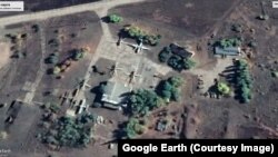 Imagine din satelit a aerodromului din Tiraspol, unde un elicopter Mi-8 a fost incendiat pe 17 martie 2024.