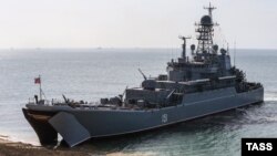 У ніч на 26 грудня командувач Повітряних сил Збройних сил України генерал-лейтенант Микола Олещук заявив, що українські сили знищили російський великий десантний корабель «Новочеркаськ» під час удару в окупованому Криму