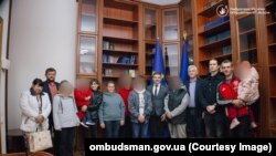 За сприяння Катару чотири депортовані дитини повернулися в Україну