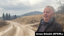 Krajina: Kako zamišljaju u kružnom toku kosilicu ili blatnjav traktor sa plugovima