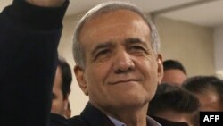 مسعود پزشکیان له ۲۰۰۸ز کال راهیسې د پارلېمان غړی پاتې شوی دی ـ د جون ۲۸مې انځور.