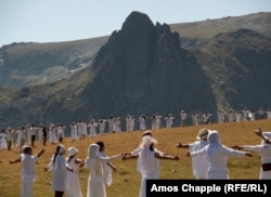 The paneurhythmy on August 18.