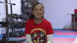 Ак-Суудагы чемпион кыздарга колдоо керек 