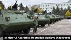 În 2023, Republica Moldova a primit 19 blindate de tip piranha din partea Germaniei. De atunci, Republica Moldova a continuat să primească ajutoare militare din partea UE și a unor țări UE.