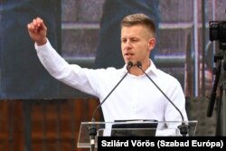 Peter Magyar na protestima u Budimpešti, 6. 4. 2024.