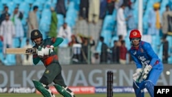 د افغانستان او بنګله دېش د کرکټ لوبې یو مخکینی تصویر 