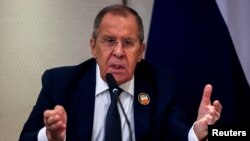 «Історично, географічно, геополітично неможливо Росію втратити в тому сенсі, що повністю ігнорувати її інтереси у Закавказзі», – сказав Сергій Лавров.