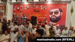 ایمل ولي خان د سېپتېمبر پر ۱۴مه په سوات کې د ګوند د غړو غونډې ته وینا وکړه.