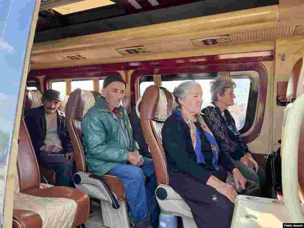 Refugees from Nagorno-Karabakh arrive in the village of Kornidzor, near Goris, on September 24. RFE/RL&rsquo;s Armenian Service spoke to some refugees who said: "We slept in cars.&nbsp;We are from the village of Mets Shen, more are coming, people have all left the village."