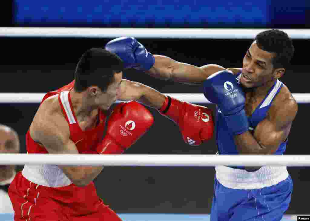 "Беттеш кыйын болду, бирок Алла-таалам жеңил кылып берди. Мекендештер дуба кылып жатышат, баарына чоң ыракмат! Кудай буюрса, дагы көптөгөн ийгиликтерге жетебиз", &ndash; деди беттештен кийин Мунарбек Сейитбек уулу.&nbsp;