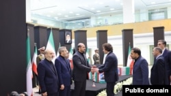 საქართველოს პრემიერ-მინისტრი, ირაკლი კობახიძე თეირანში, ირანის პრეზიდენტისა და მთავრობის წევრების დაკრძალვაზე. 22 მაისი, 2024 წელი. 