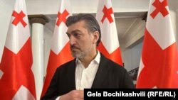 Demonstranții îl consideră un „instrument” al oligarhului Ivanișvili.