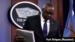 «Ми будемо поряд з Україною, поки вона захищається, і ми продовжуватимемо зміцнювати колективну оборону НАТО та можливості стримування» – Ллойд Остін