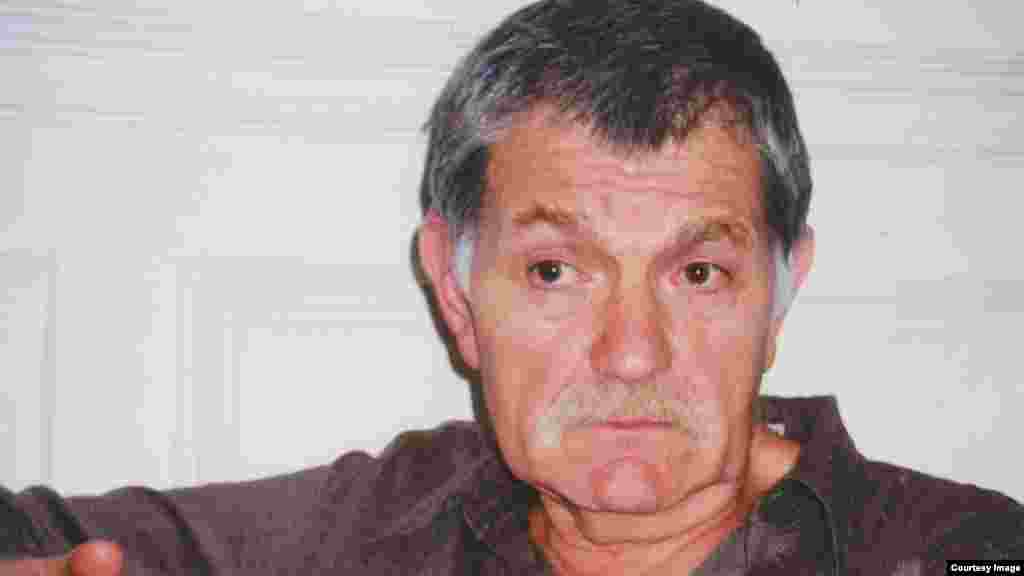 Один из самых узнаваемых голосов "Свободы" советского периода, актер Юлиан Панич. Париж, 1990-е